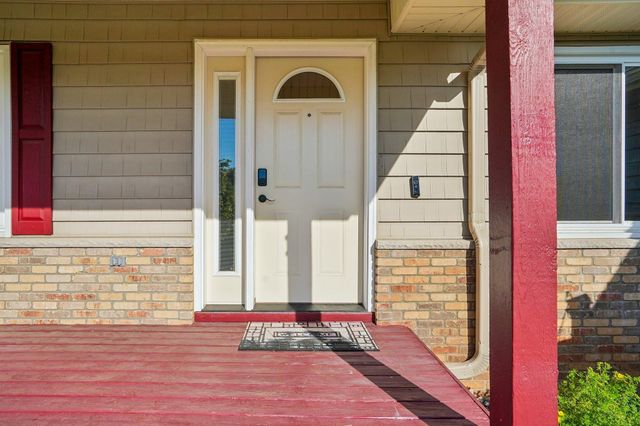 22865 Zion Parkway NW, Oak Grove, MN 55005