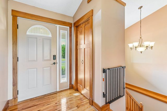 22865 Zion Parkway NW, Oak Grove, MN 55005
