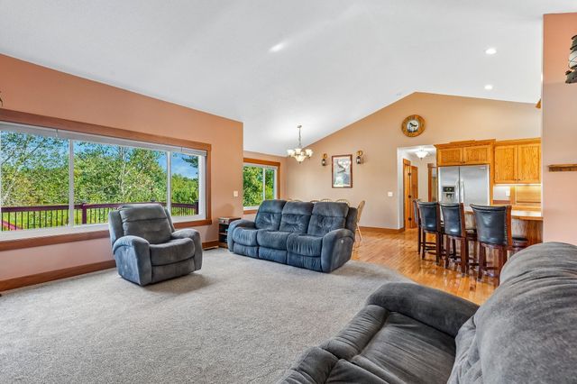22865 Zion Parkway NW, Oak Grove, MN 55005