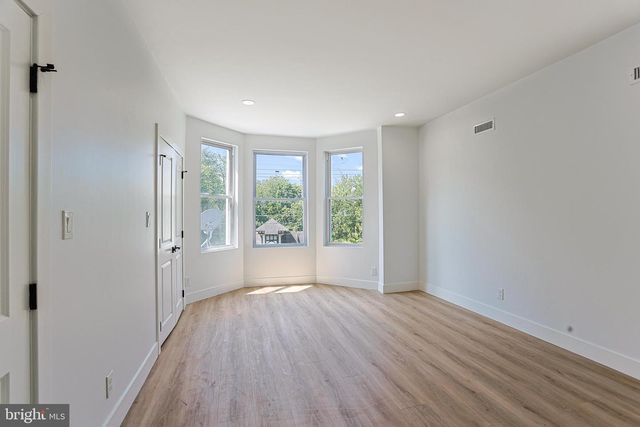 7415 SPRAGUE ST, Philadelphia, PA 19119