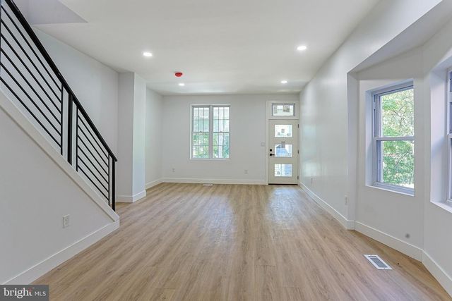 7415 SPRAGUE ST, Philadelphia, PA 19119