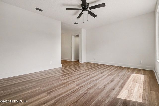 1017 LEGAY Avenue, Jacksonville, FL 32205