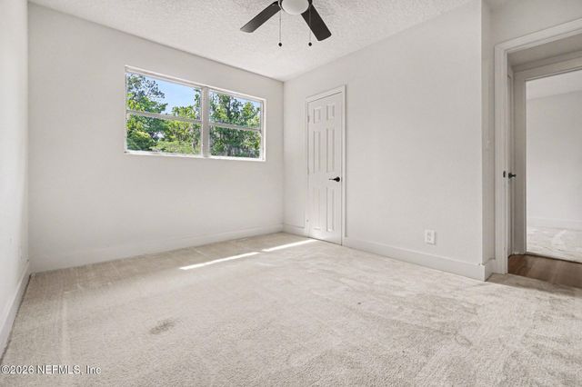 1017 LEGAY Avenue, Jacksonville, FL 32205