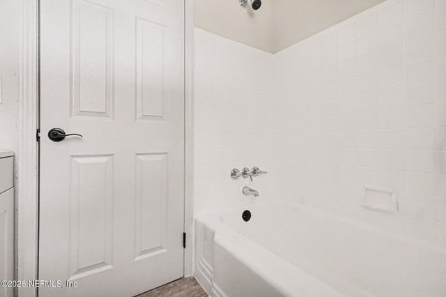 1017 LEGAY Avenue, Jacksonville, FL 32205