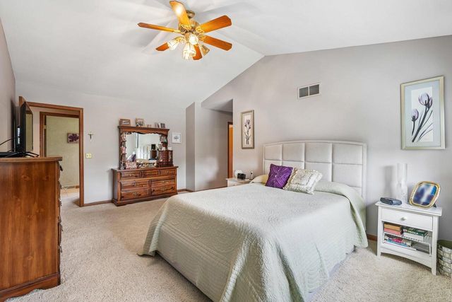 5224 Percival LANE, Mount Pleasant, WI 53406