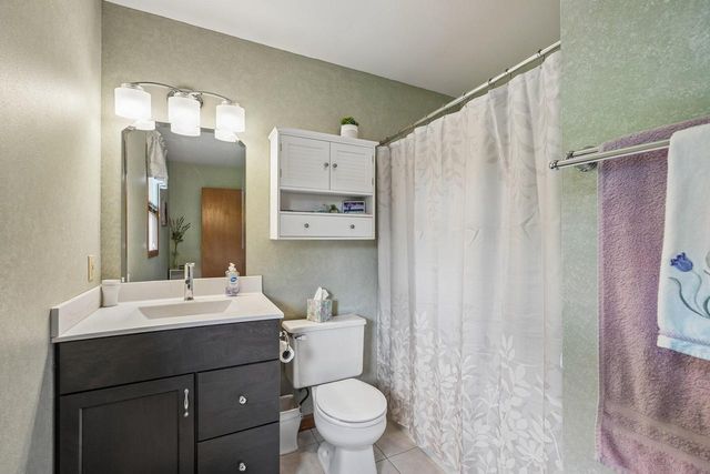 5224 Percival LANE, Mount Pleasant, WI 53406