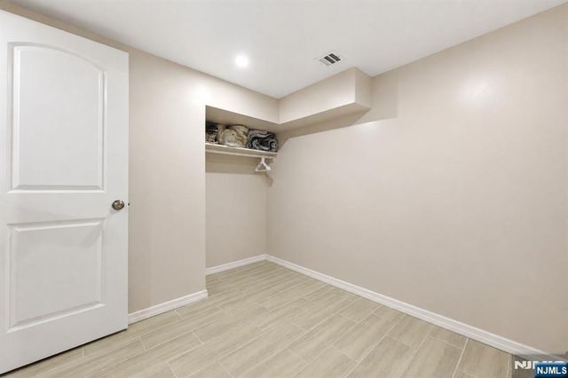 570-572 11th Avenue, Paterson, NJ 07514