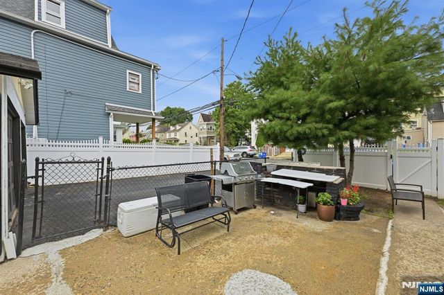 570-572 11th Avenue, Paterson, NJ 07514