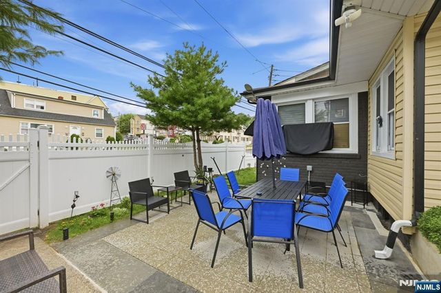 570-572 11th Avenue, Paterson, NJ 07514