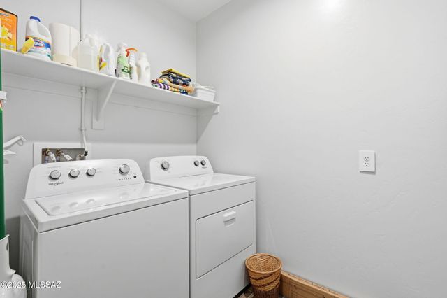 14013 E Crotalus Way, Vail, AZ 85641