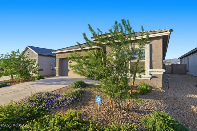 14013 E Crotalus Way, Vail, AZ 85641