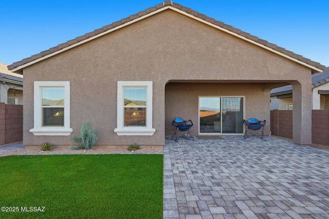 14013 E Crotalus Way, Vail, AZ 85641