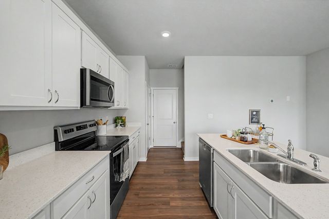 1013 Maywood Lane, Waukee, IA 50263