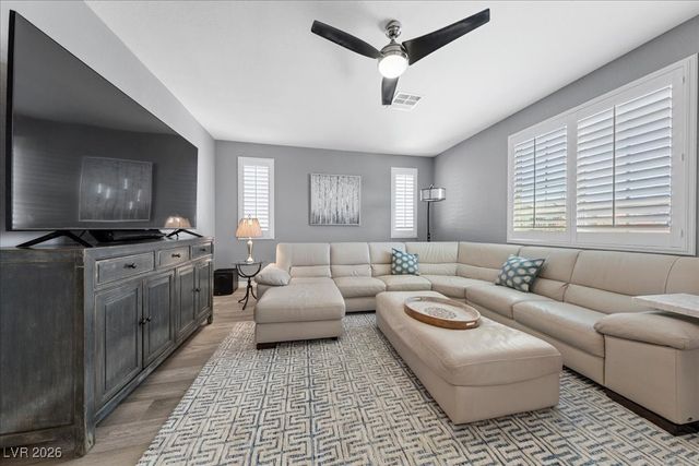 611 Green Sage Way, Las Vegas, NV 89138