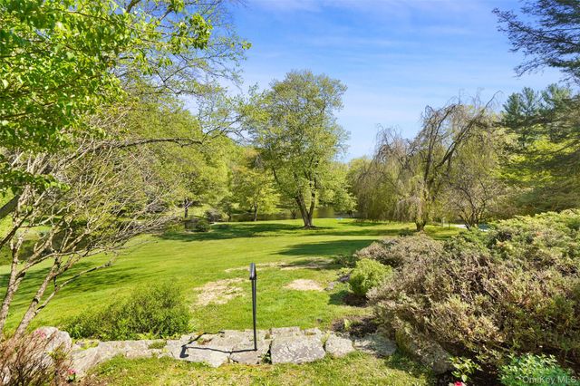 123 & 135 Mianus River Road, Bedford, NY 10506