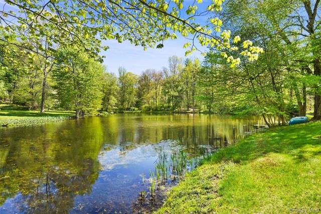 123 & 135 Mianus River Road, Bedford, NY 10506