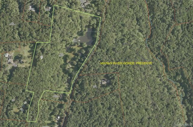123 & 135 Mianus River Road, Bedford, NY 10506