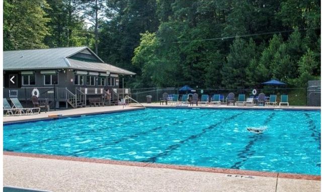 914 Villa Drive, Ellijay, GA 30540