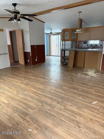 352 Lee Road, Granville, NY 12832