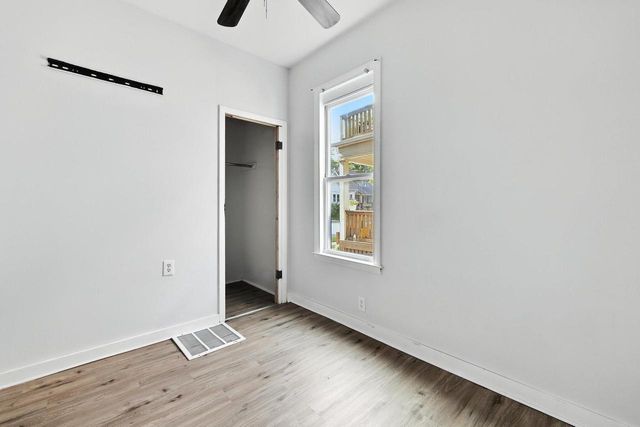 3244 N 1st STREET, Milwaukee, WI 53212