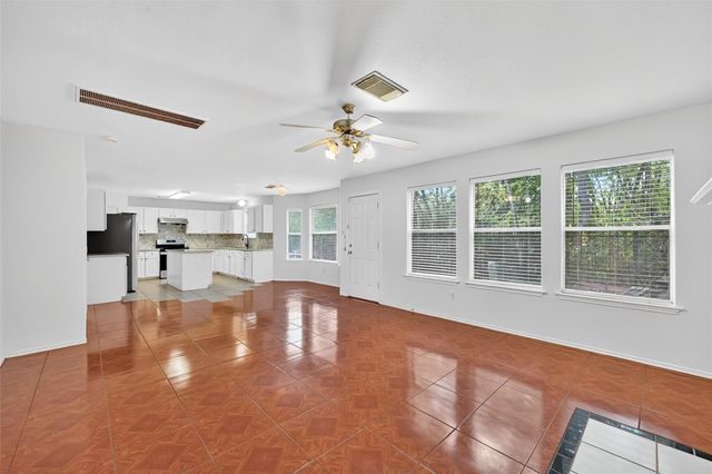 8366 Golf Green Circle, Houston, TX 77036