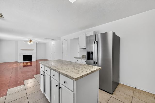 8366 Golf Green Circle, Houston, TX 77036