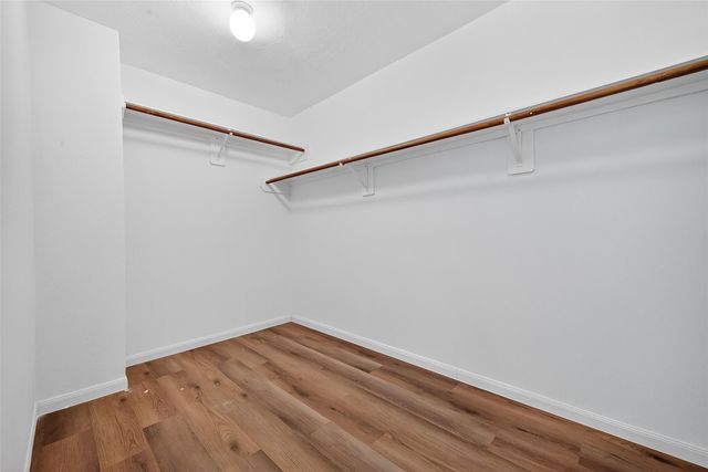 8366 Golf Green Circle, Houston, TX 77036