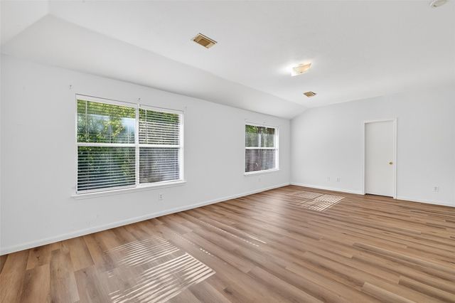 8366 Golf Green Circle, Houston, TX 77036