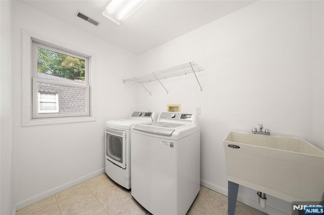 15 Laurel Avenue, Dumont, NJ 07628