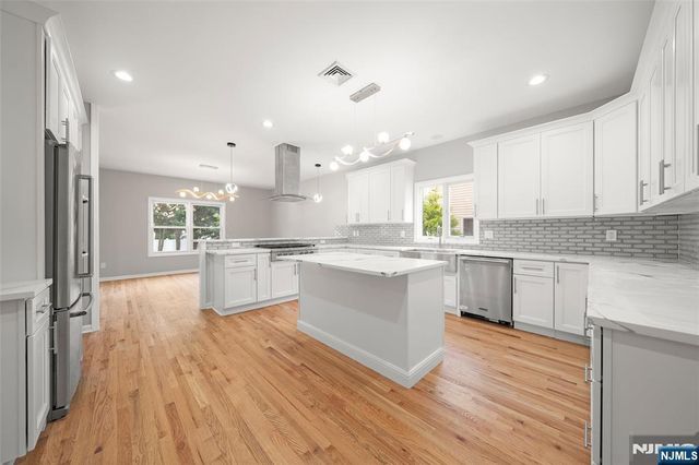 15 Laurel Avenue, Dumont, NJ 07628