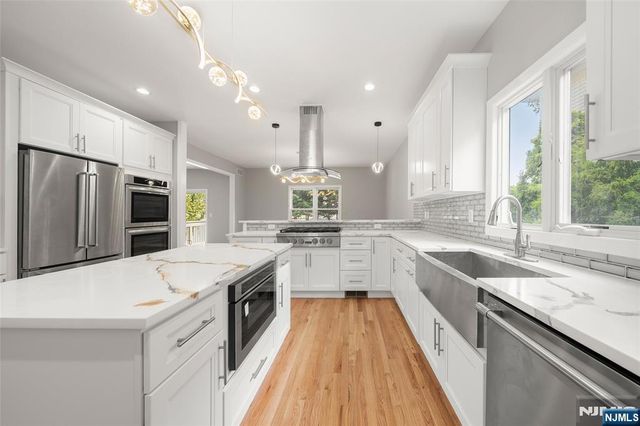 15 Laurel Avenue, Dumont, NJ 07628
