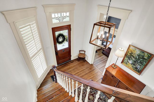 450 W Ash Street, Zionsville, IN 46077