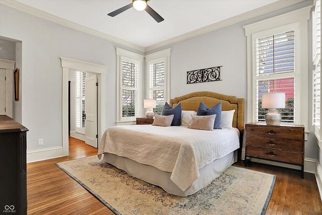 450 W Ash Street, Zionsville, IN 46077