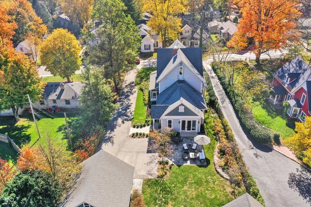 450 W Ash Street, Zionsville, IN 46077