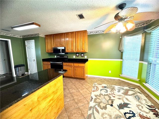 8700 Irongate Way, Mobile, AL 36695