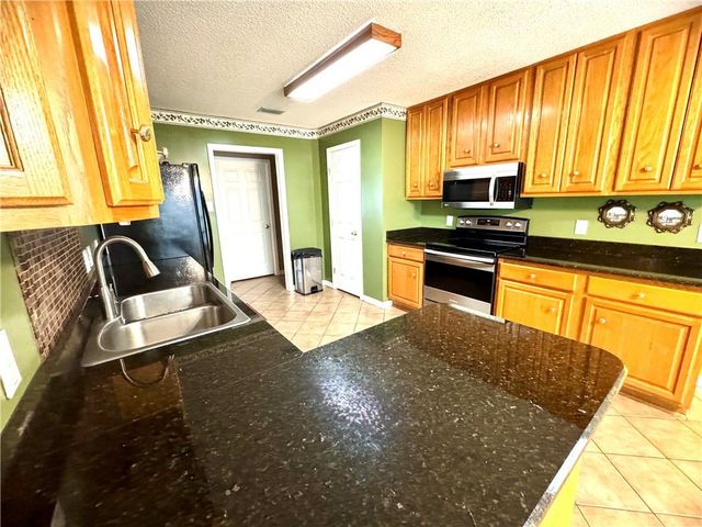 8700 Irongate Way, Mobile, AL 36695