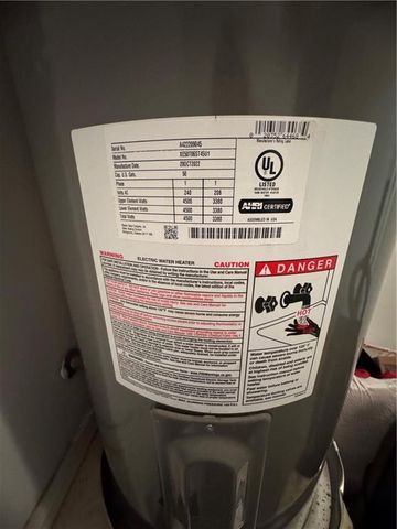 8700 Irongate Way, Mobile, AL 36695