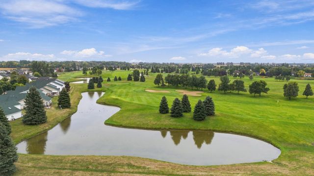 3748 Village Green Circle, Moorhead, MN 56560