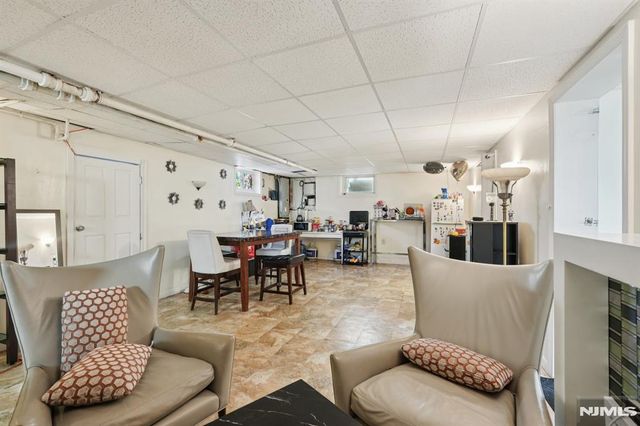 70 Delford Avenue, Bergenfield, NJ 07621