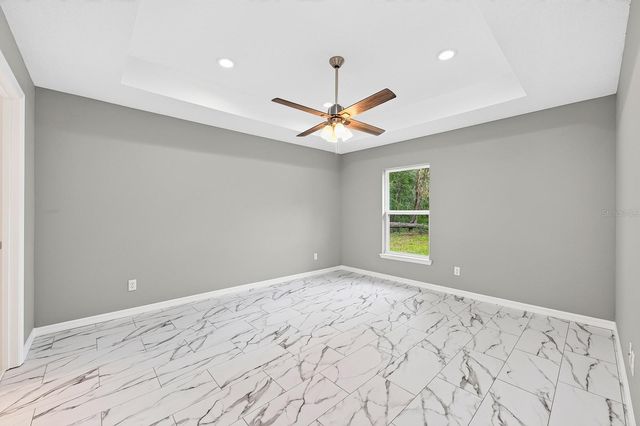 36 FISHER LANE COURSE, Ocklawaha, FL 32179
