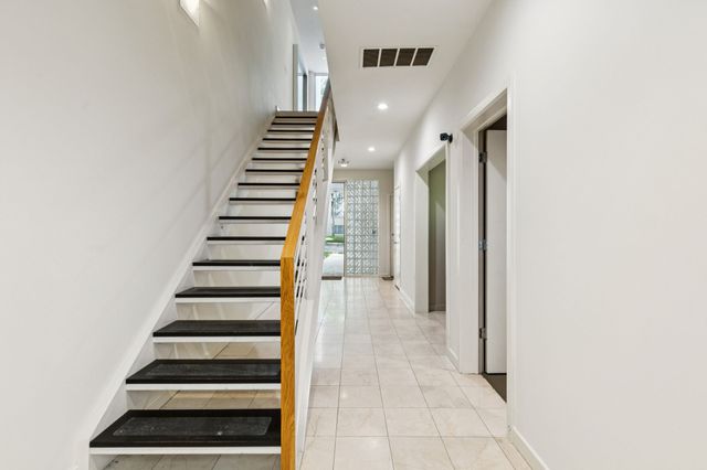 3315 Miro Place, Dallas, TX 75204