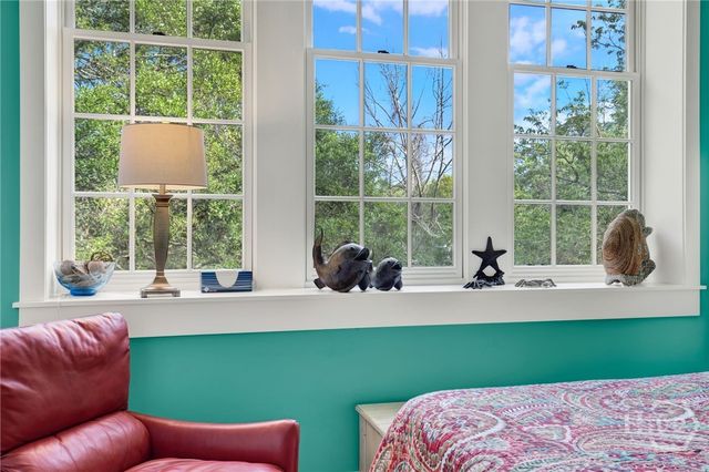 1835 Skidaway Road 206, Savannah, GA 31404