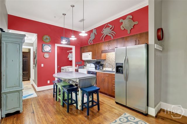 1835 Skidaway Road 206, Savannah, GA 31404