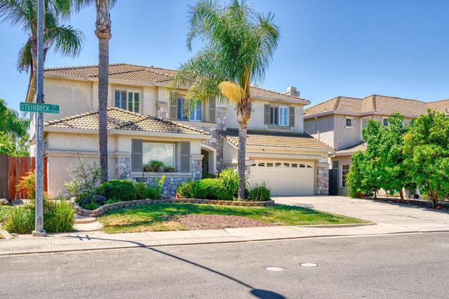 2208 Steinbeck Dr, Modesto, CA 95356