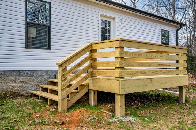 8130 Oak Springs Rd, Nunnelly, TN 37137