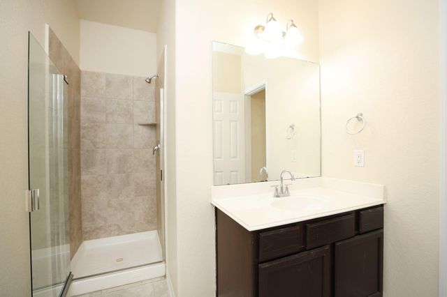 18402 Spruce Tree Line Trail, Houston, TX 77084