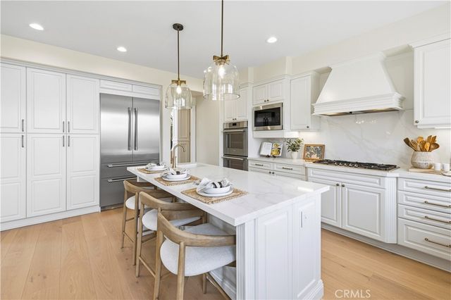 20130 Via Cellini, Porter Ranch, CA 91326