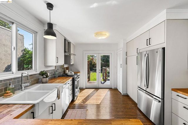 4110 Lusk St, Oakland, CA 94608