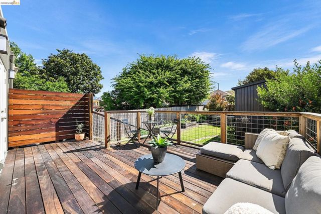 4110 Lusk St, Oakland, CA 94608