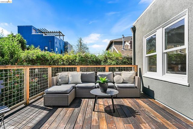 4110 Lusk St, Oakland, CA 94608